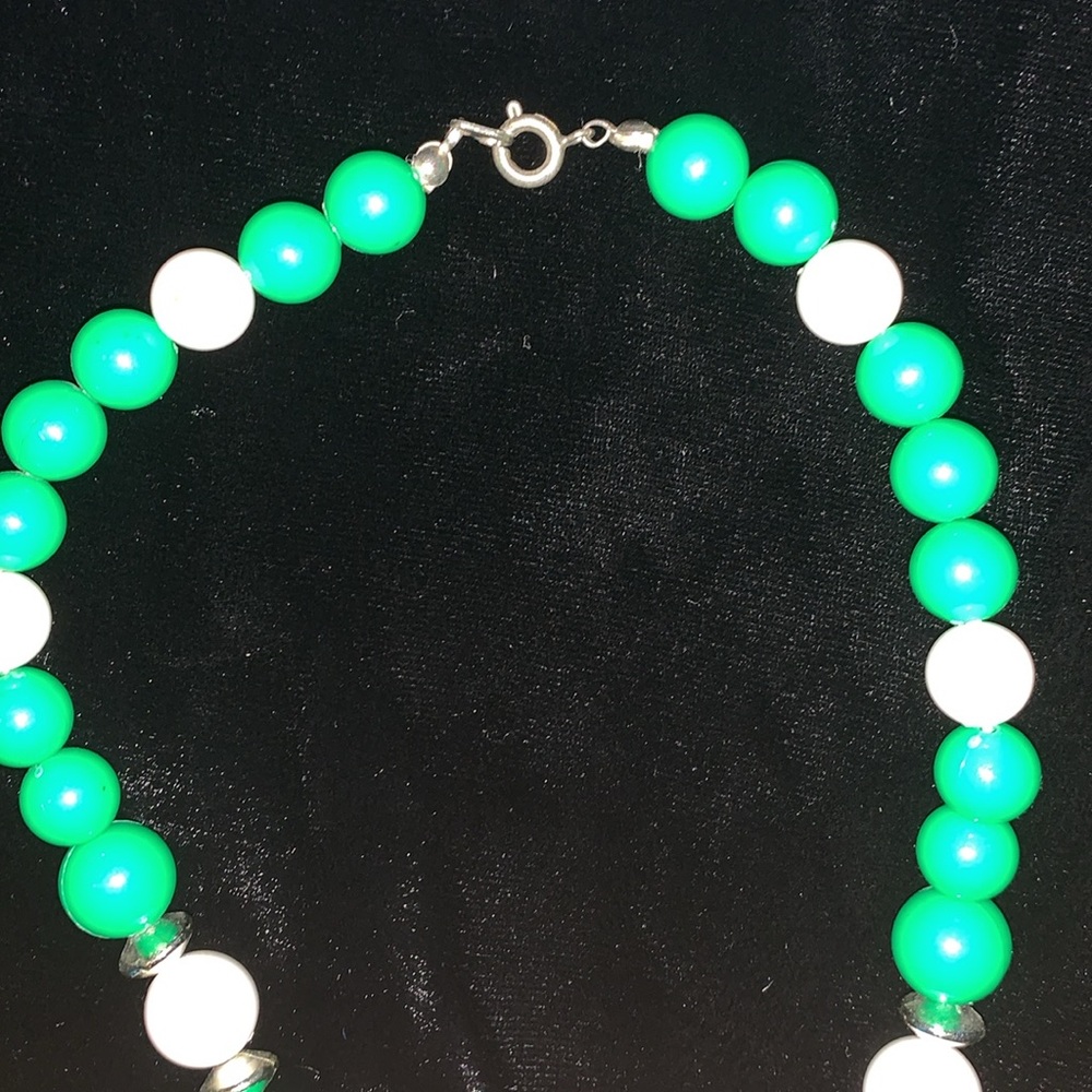 Vintage bubble gum ball necklace - Picture 7 of 9